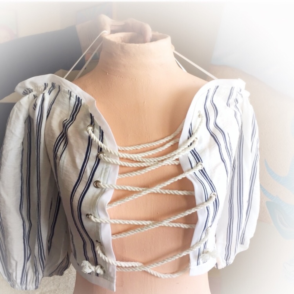 Sweetheart Stripe Lace Up Boho Puffy Sleeve Top - Picture 8 of 9